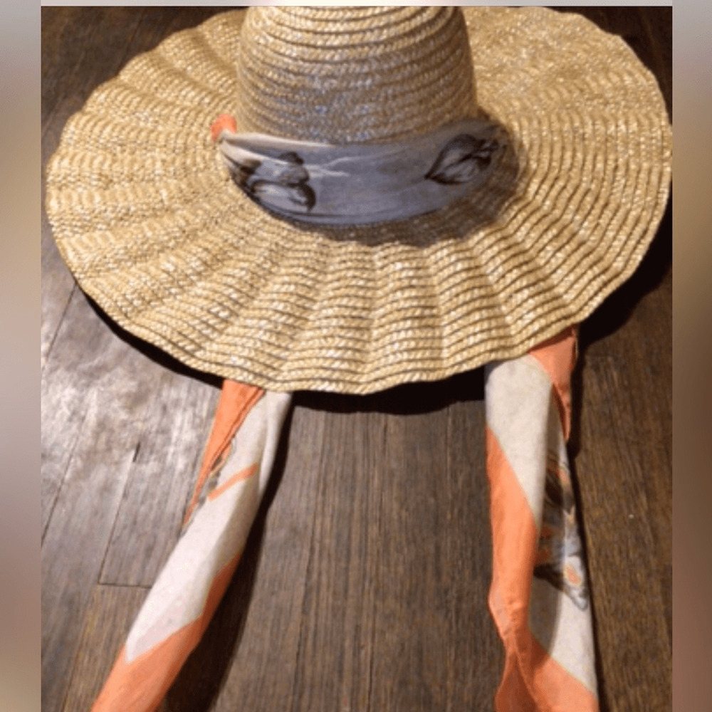 NEW! Rare Lack of Color upcycled seashell straw hat